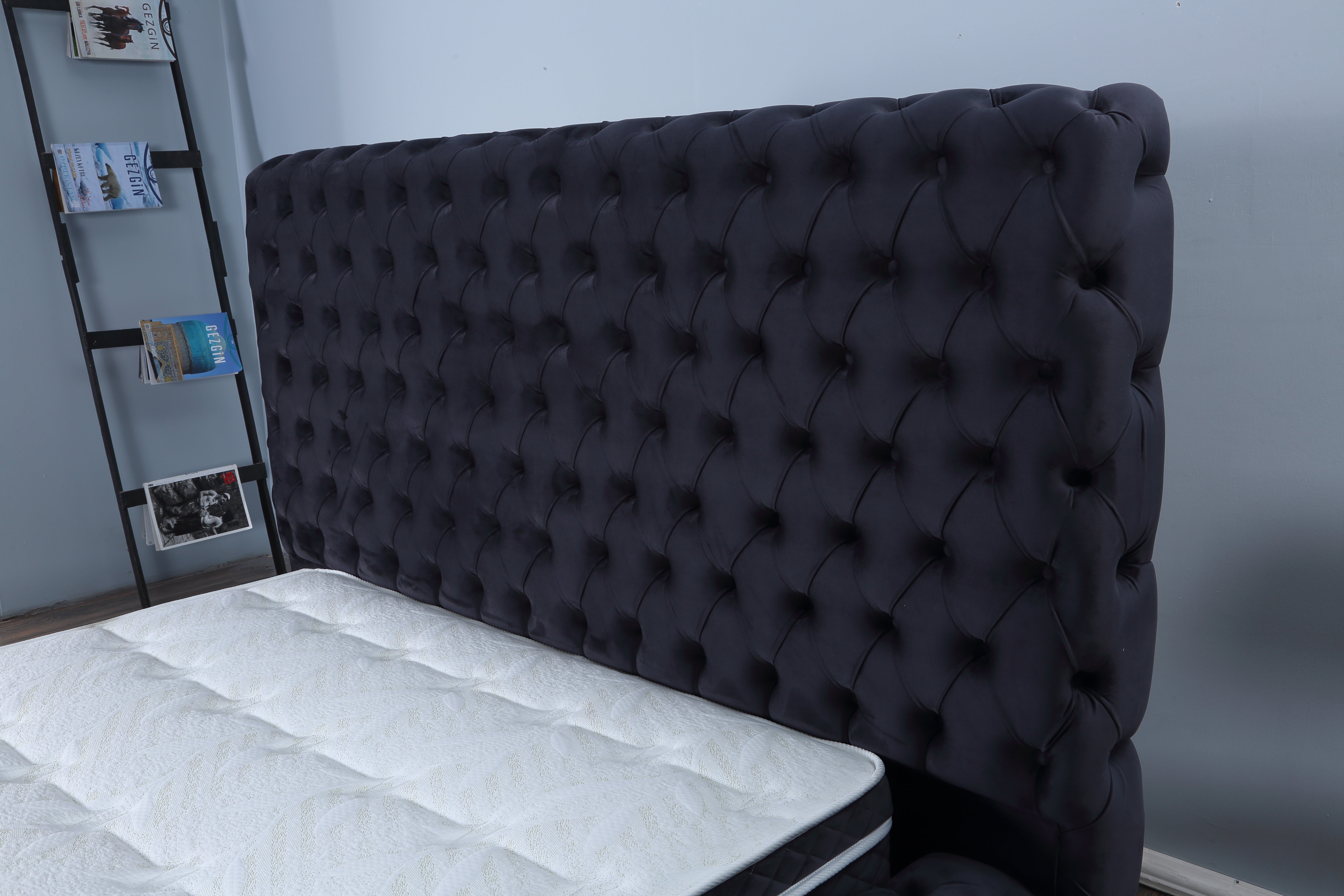 PAT023, Pat tapitat, 160x200 cm, somiera dubla rabatabila cu pistoane si lazi depozitare